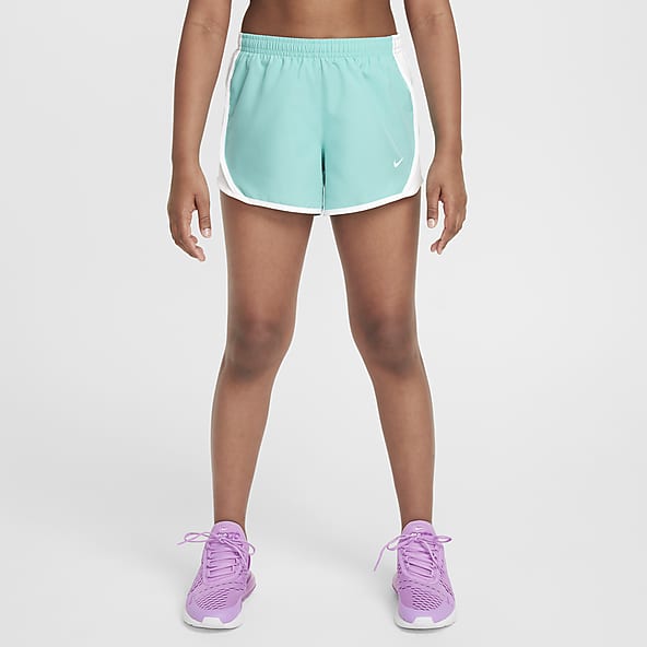 Teens working at nike store outlet